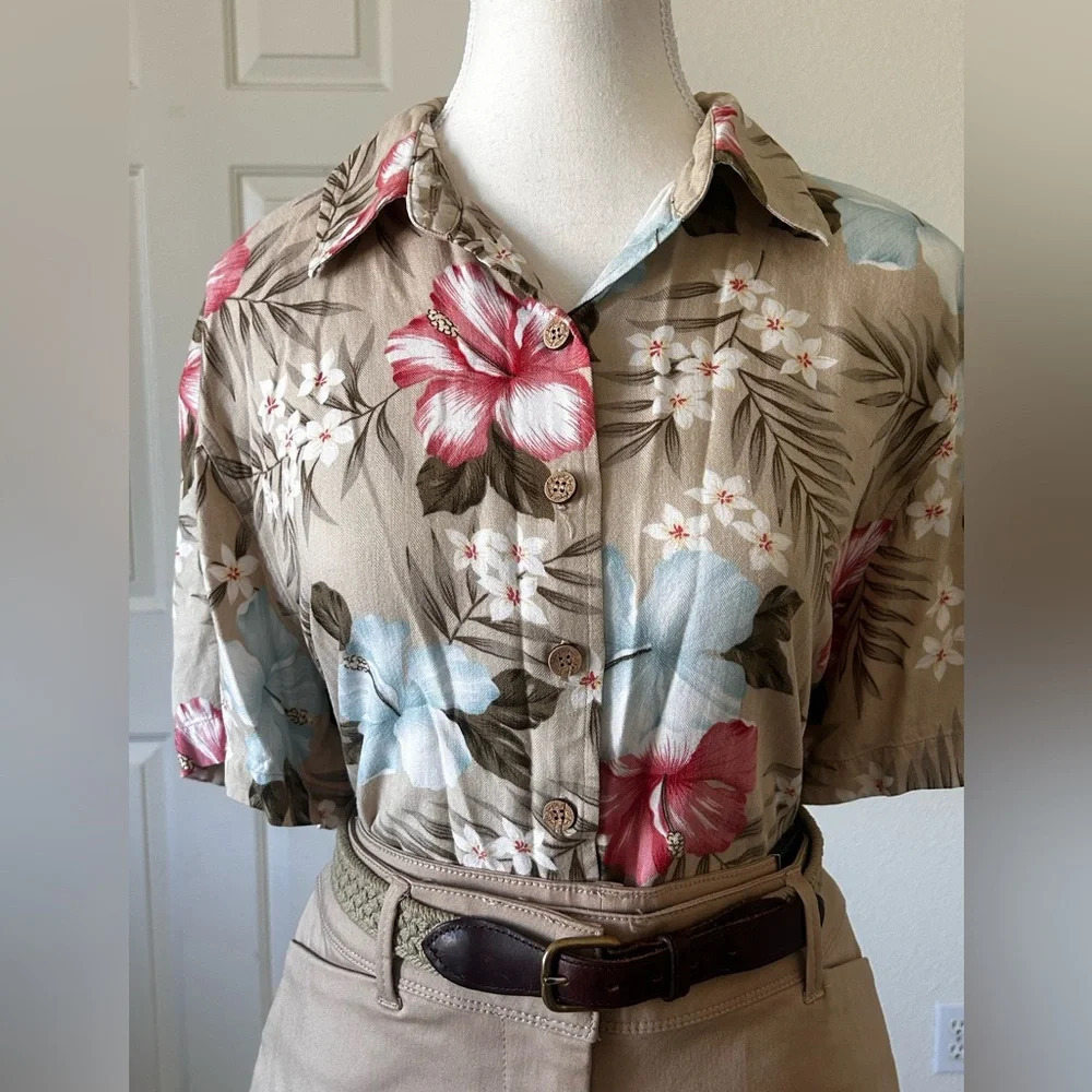 Bahama Beach Womens Blouse Tropical Beige Short‎ Sleeve Collared Button Up XL